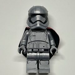 Minifigurka LEGO Captain Phasma