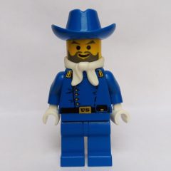 Minifigurka LEGO Cavalry Lieutenant - Hat, White Bandana