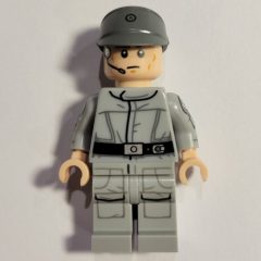 Minifigurka LEGO Imperial Crew, Light Bluish Gray Uniform, Dark Bluish Gray Cap, Printed Arms