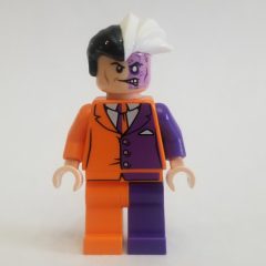 Minifigurka LEGO Two-Face in Orange and Purple Suit