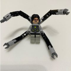 Minifigurka LEGO Dr. Octopus / Doc Ock with Red Sunglasses and Light Bluish Gray Suit
