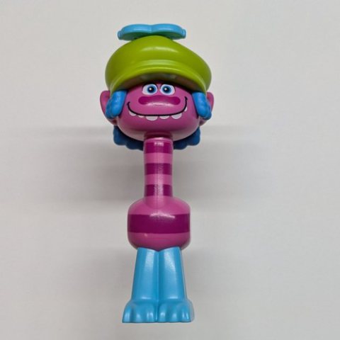 Minifigurka LEGO Trolls - Cooper with Medium Azure Sunglasses