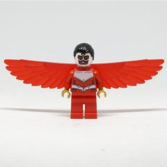 Minifigurka LEGO Falcon in Red and White Outfit