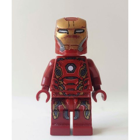 Minifigurka LEGO Iron Man Mark 45 Armor