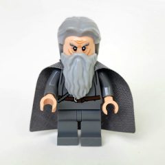 Minifigurka LEGO Gandalf The Grey - Dark Bluish Gray Cape