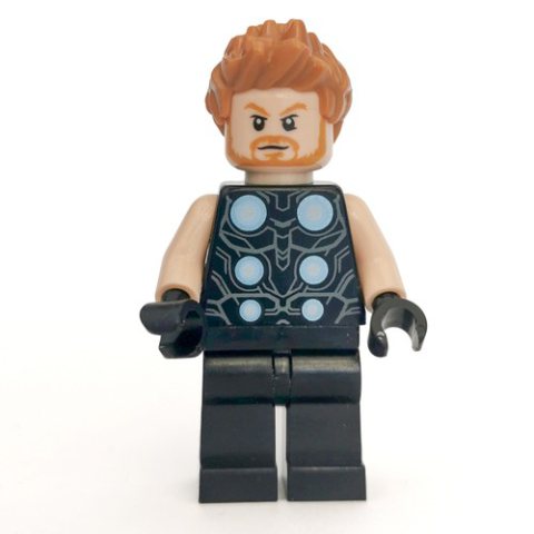 Minifigurka LEGO Thor with 6 Silver Circles on Chest and Medium Nougat Hair