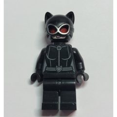 Minifigurka LEGO Catwoman with Red Goggles