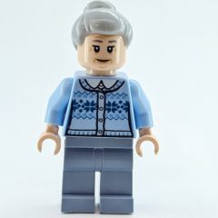 Minifigurka LEGO Aunt May in Bright Light Blue Sweater