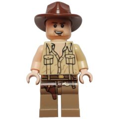 Minifigurka LEGO Indiana Jones in Open Tan Shirt, with Open Mouth
