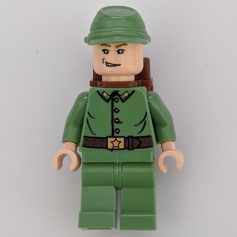 Minifigurka LEGO Russian Guard with Backpack