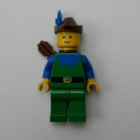 Minifigurka LEGO Forestman Archer (Forestmen) - Blue, Brown Hat, Blue Plume