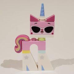 Minifigurka LEGO Unikitty, Disco Outfit, Sunglasses