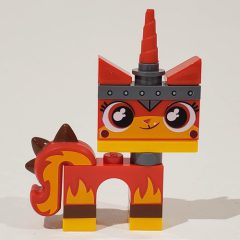 Minifigurka LEGO Unikitty / Warrior Kitty, Calm