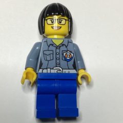 Minifigurka LEGO Coast Guard, Woman, Sand Blue Shirt with Badge, Glasses