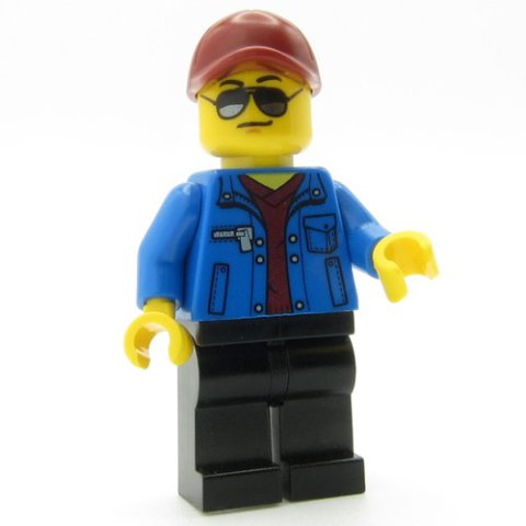 Minifigurka LEGO Race Official, Blue Torso, Black Blue Legs, Dark Red Cap