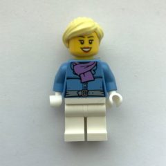Minifigurka LEGO Woman, Medium Blue Jacket with Medium Lavender Scarf, White Legs