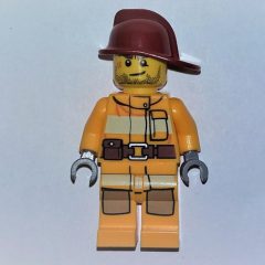 Minifigurka LEGO Fireman, Bright Light Orange Fire Suit, Dark Red Helmet, Scar