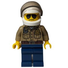 Minifigurka LEGO Forest Police / Ranger, Dark Tan Shirt with Radio and Badge, Dark Blue Legs, White Helmet with Visor, Sunglasses, 3626c Head