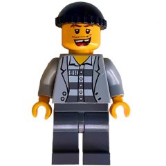 Minifigurka LEGO Criminal, Open Light Bluish Gray Jacket over Prison Shirt, Dark Bluish Gray Legs, Black Hat, Missing Tooth (3626c Head)