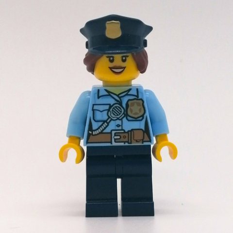 Minifigurka LEGO Policewoman, Bright Light Blue Shirt with Radio and Badge, Dark Blue Legs, Police Hat with Badge, Open Mouth