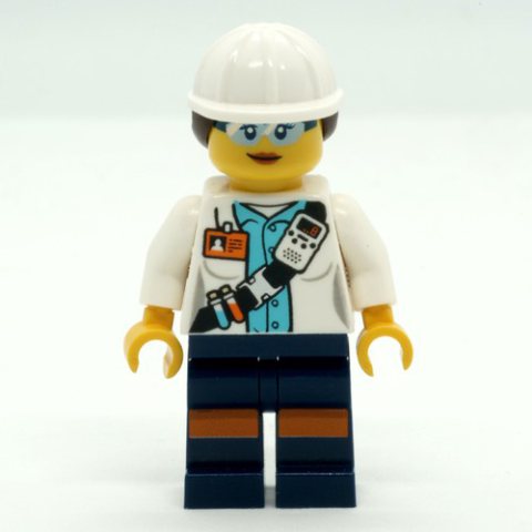 Minifigurka LEGO Miner, Woman, Open White Jacket with Shoulder Belt and ID Badge, White Hard Hat with Hair, Safety Glasses