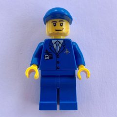 Minifigurka LEGO Crew Member - Blue Torso, Blue Legs, Blue Cap