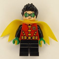 Minifigurka LEGO Robin, Green Eyemask, Yellow Utility Belt, Short Black Legs, Yellow Cape