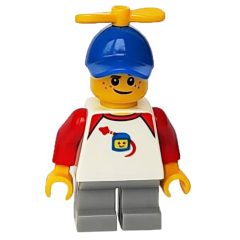 Minifigurka LEGO Boy, Classic Spaceman on Shirt, Short Light Bluish Gray Legs, Blue Cap with Propeller