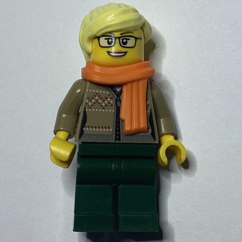 Minifigurka LEGO Woman, Dark Tan Cardigan with Zipper, Dark Green Legs, Bright Light Yellow Hair, Glasses