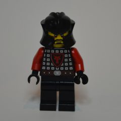 Minifigurka LEGO Dragon Knight, Red, Helmet, Black Beard