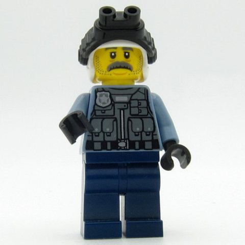 Minifigurka LEGO Sam Grizzled, Helmet and Goggles