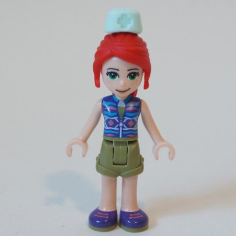 Minifigurka LEGO Mia - Dark Purple Top, Olive Green Skirt, Nurse Hat