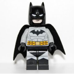 Minifigurka LEGO Batman, Light Bluish Gray Suit, Black Cape and Cowl, Black Head