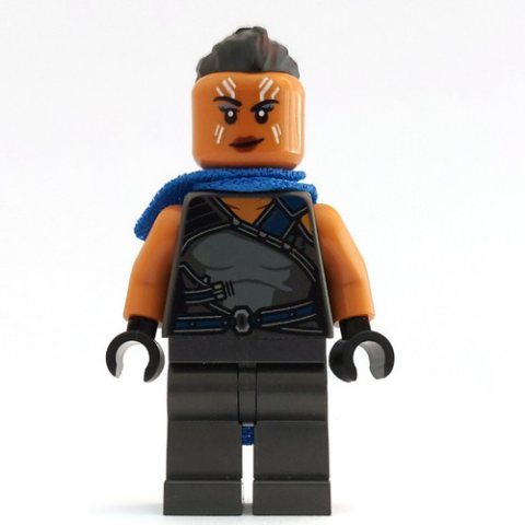 Minifigurka LEGO Valkyrie, Pearl Dark Gray Outfit