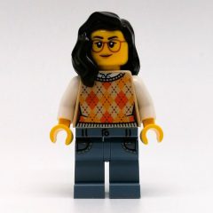 Minifigurka LEGO Woman, Argyle Sweater, Sand Blue Legs