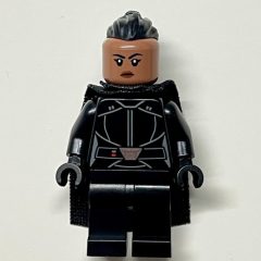 Minifigurka LEGO Reva (Third Sister)