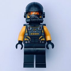 Minifigurka LEGO AIM Agent with Backpack