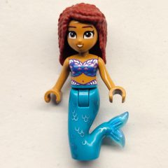 Minifigurka LEGO Ariel - Mermaid Form, Live Action Movie Minidoll, Dark Red Hair