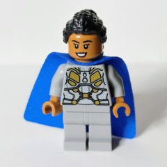 Minifigurka LEGO Valkyrie, Light Bluish Gray Outfit, Blue Cape