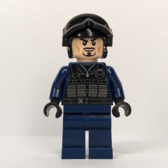 Minifigurka LEGO Tony Stark, SHIELD Agent Disguise