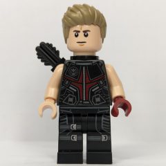 Minifigurka LEGO Hawkeye, Dark Tan Hair, Dark Red Hand