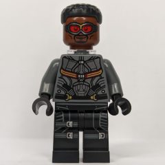 Minifigurka LEGO Falcon, Neck Bracket, Printed Legs