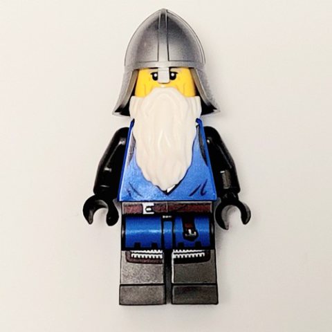 Minifigurka LEGO Mountain Fortress Black Falcon Soldier - Helmet with Neck Protector, Beard