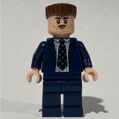 Minifigurka LEGO J. Jonah Jameson, Dark Blue Suit, Reddish Brown Hair