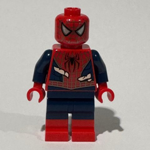 Minifigurka LEGO Spider-Man, Torn Suit