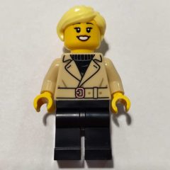 Minifigurka LEGO Hiker, Tan Coat, Black Legs, Bright Light Yellow Hair