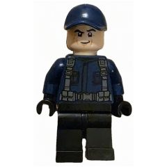 Minifigurka LEGO Guard, Black Legs, Dark Blue Cap