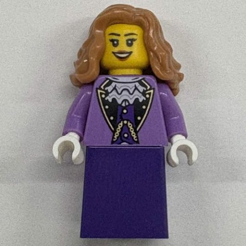 Minifigurka LEGO Captain's Daughter, Medium Lavender Torso, Dark Purple Dress, Medium Nougat Hair
