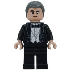 Minifigurka LEGO Charles Carson